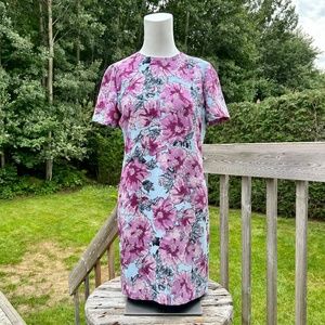 Floral Print Short-Sleeve Shift Dress in Lavender Pink